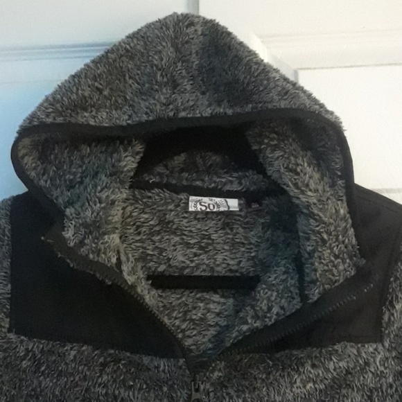 Jacket - Picture 3 of 4